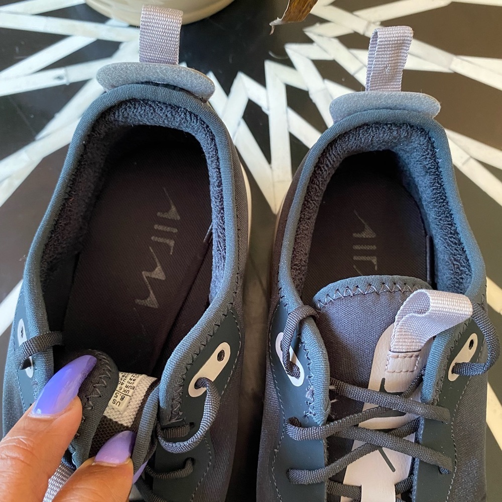 Womens Nike Air Max DIA Off Noir Pumice Black NWT 8 - Picture 8 of 17